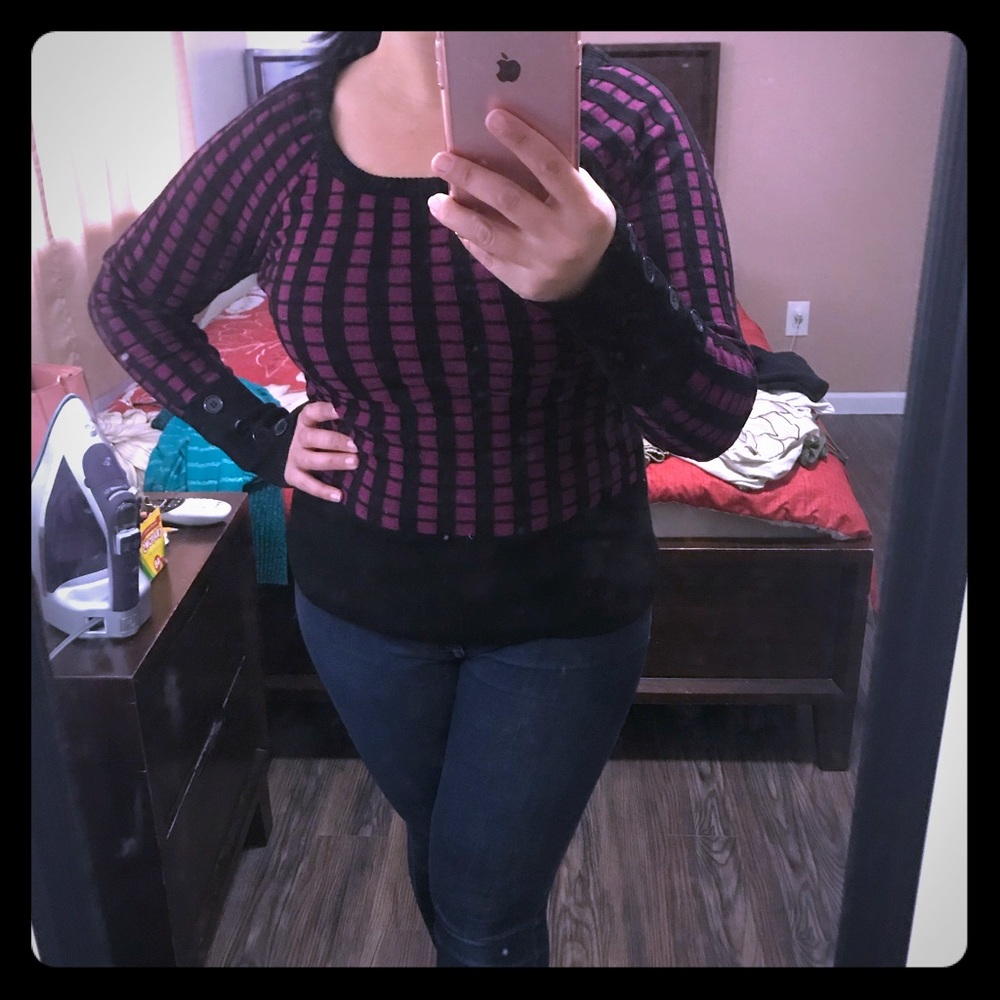 Guess sweater